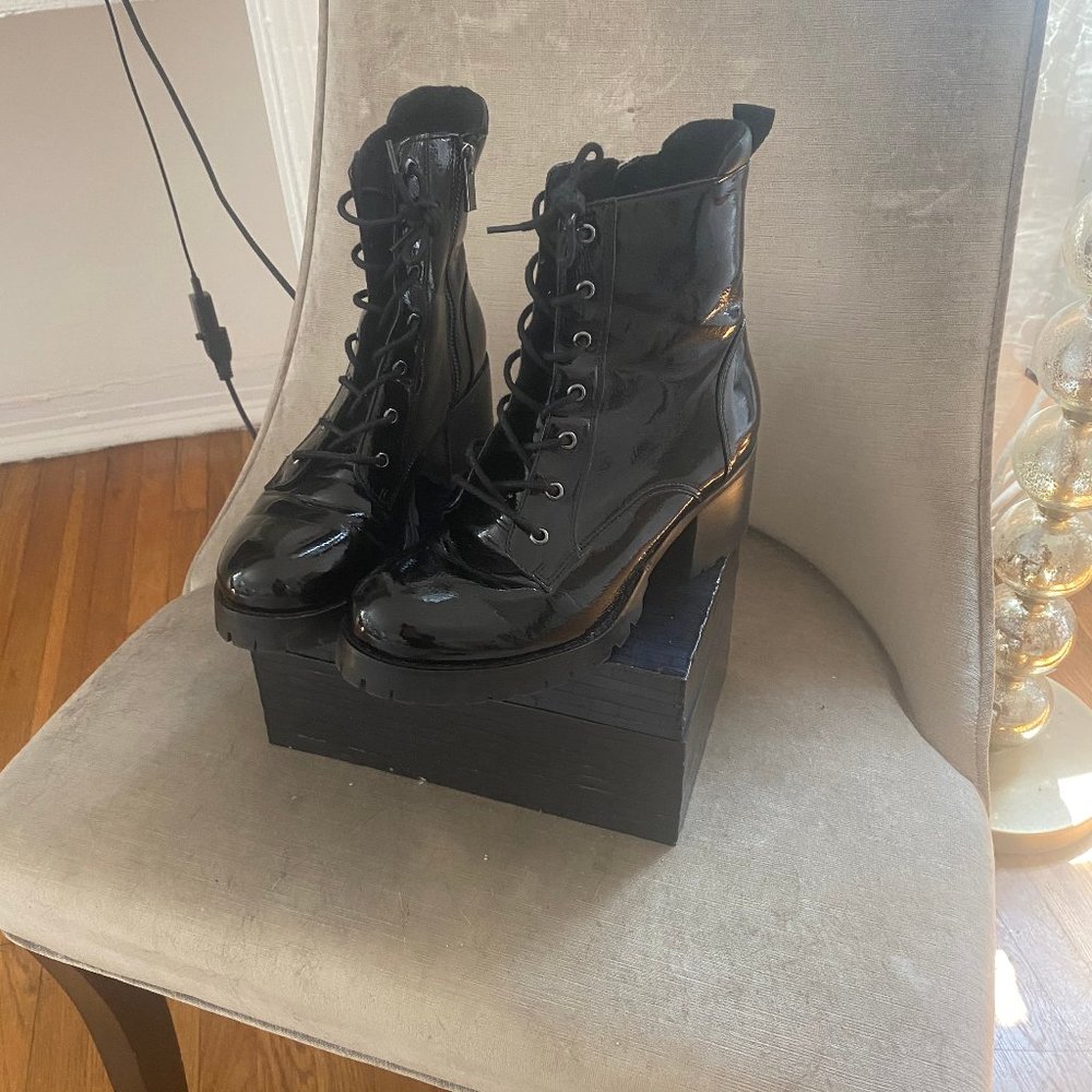 Jane and the Shoe Combat Boots